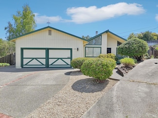 120 Camden Ct, Vallejo, CA 94591
