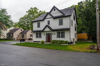29 Tennis Rd, Lake Hopatcong, NJ 07849