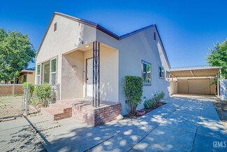 124 Western Dr, Bakersfield, CA 93309