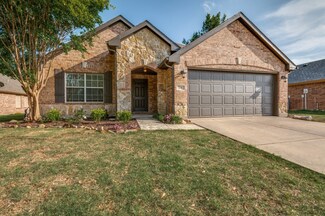 218 Ashlawn Dr, Midlothian, TX 76065