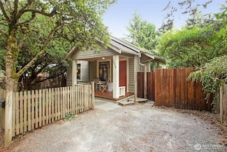 3216 Morse Ave S, Seattle, WA 98144