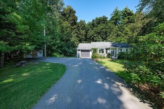 316 Ash Swamp Rd, Newmarket, NH 03857