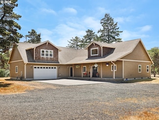 33467 SW Old Pine Dr, Warrenton, OR 97146
