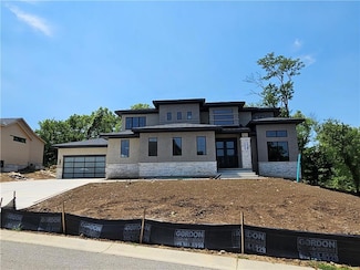 9338 Deer Run St, Lenexa, KS 66220