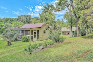 715 Primrose Rd, Boones Mill, VA 24065
