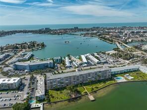 1847 Shore Dr S Unit 507, South Pasadena, FL 33707