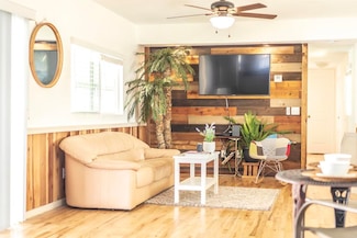 221 N El Camino Real Unit 40, Oceanside, CA 92058