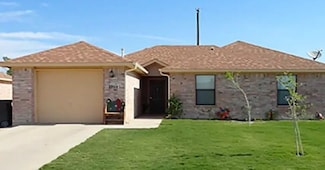 108 Round Rock Dr, Eagle Pass, TX 78852