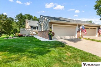 5233 S 71st St, Lincoln, NE 68516