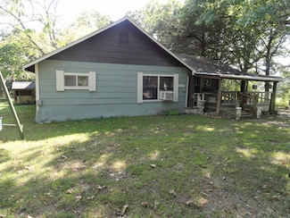 1272 Crossing Rd, Marshall, AR 72650