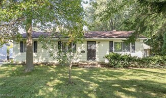 118 Jean Ct, Elyria, OH 44035