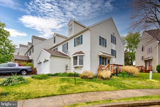 196 W 8th St, Red Hill, PA 18076