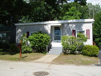 216 Overland St, Manchester, NH 03103