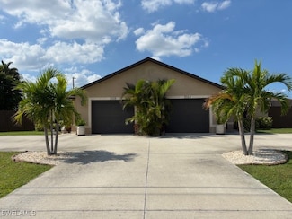 3104 SW 7th Place, Cape Coral, FL 33914