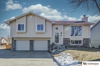 7901 S 151st Ave, Omaha, NE 68138