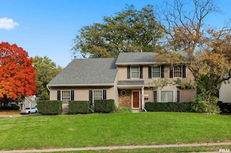 2131 Lorton Ave, Davenport, IA 52803