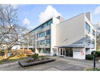 900 NE 81st Ave Unit 313, Portland, OR 97213