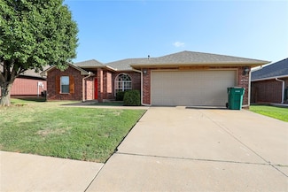 1920 NW 173rd St, Edmond, OK 73012