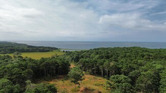 2 Quammox Rd, Edgartown, MA 02539