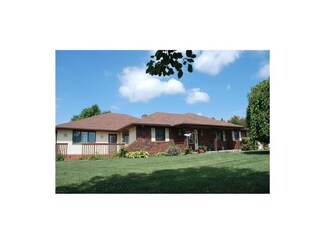 15675 Wise Rd, Winchester, KS 66097