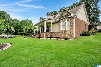 5701 Acorn Ln, Mount Olive, AL 35117