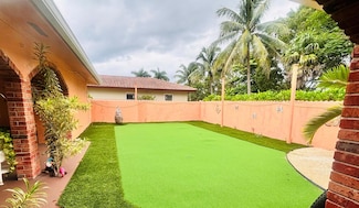 11886 NW 24th St, Coral Springs, FL 33065
