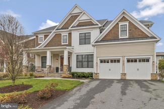 1548 Davidson Rd, McLean, VA 22101