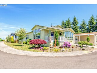 14975 S Plum Dr, Oregon City, OR 97045
