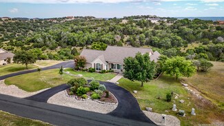 132 Settlers Way N, Comfort, TX 78013