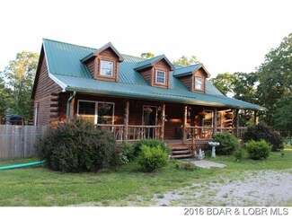 4702 Pyrmont Rd, Stover, MO 65078