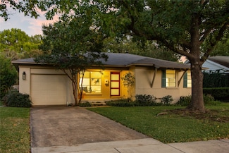 207 Dover Dr, Richardson, TX 75080