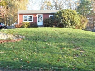 69 Overlook Dr, Florence, MA 01062