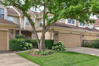 11449 Prescott Ln, Westchester, IL 60154
