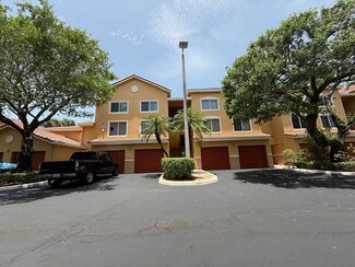 800 Scotia Dr Unit 302, Hypoluxo, FL 33462