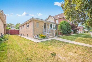 3220 Pearl St, Franklin Park, IL 60131