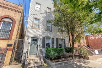 16 Coles St Unit 4, Jersey City, NJ 07302