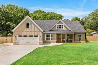 109 Plantation Rd, Winder, GA 30680