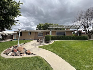 1615 Prospect Ave, Lewiston, ID 83501