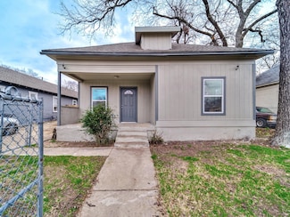 1018 E Allen Ave, Fort Worth, TX 76104
