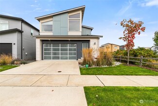916 Sunseeker Ln, Bellingham, WA 98226