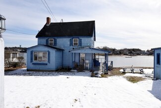 39-41 East Blvd, Wareham, MA 02538