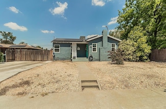 528 W Yale Ave, Fresno, CA 93705
