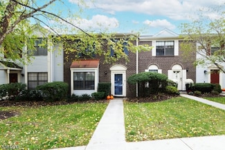 242 Penns Way, Basking Ridge, NJ 07920