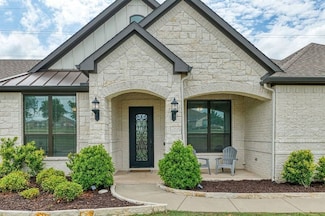 235 Winchester St, van Alstyne, TX 75495