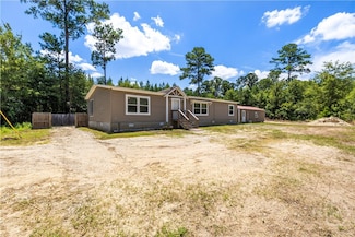 719 Limerick Rd, Midway, GA 31320