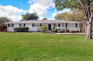 1820 Ridgmar Blvd, Fort Worth, TX 76116