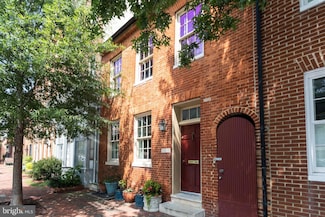 525 S Sharp St, Baltimore, MD 21201