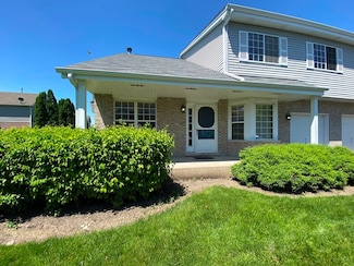 3503 Willowview Ct, Aurora, IL 60504