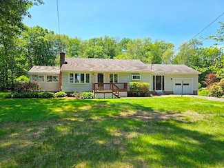 17 Longhill Rd, Ashland, MA 01721