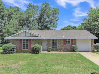 1523 Austin Dr, Tyler, TX 75701